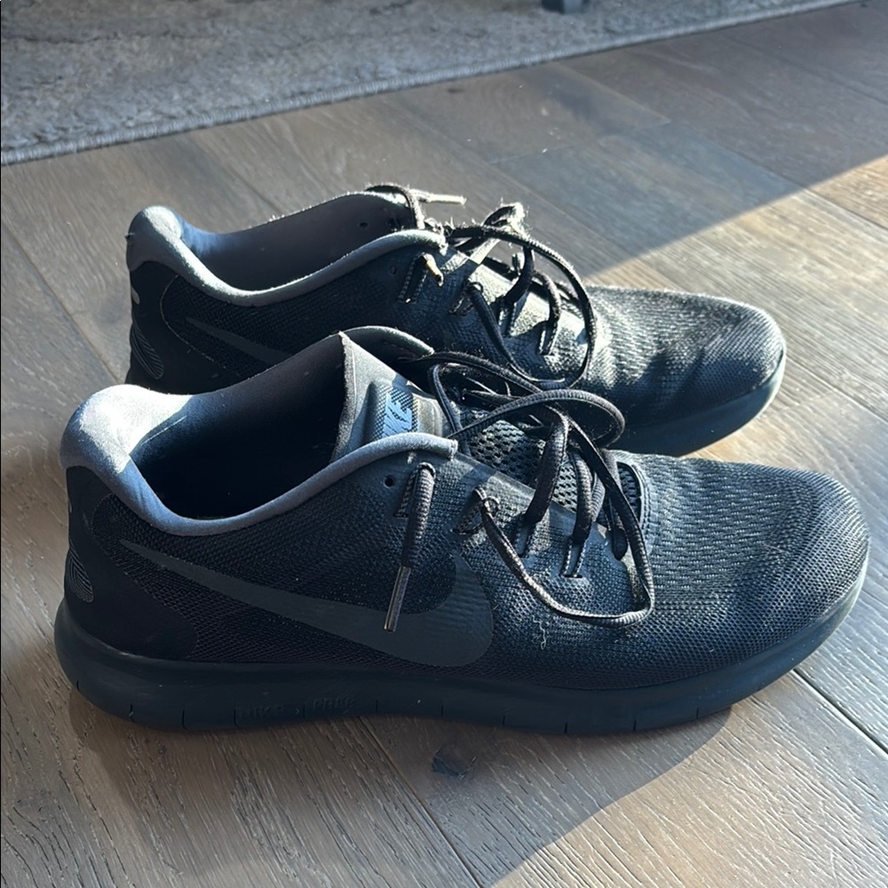 Nike Free Men's sneakers - black